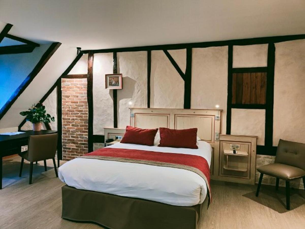 La Chaumiere Hotel Aubigny sur Nere Bagian luar foto