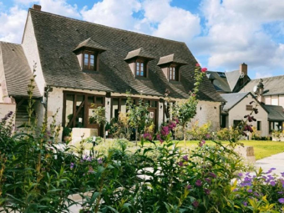 La Chaumiere Hotel Aubigny sur Nere Bagian luar foto