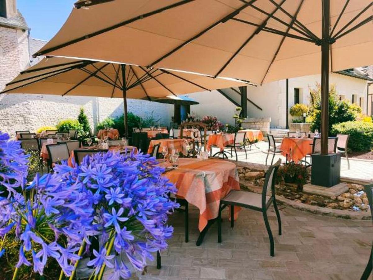 La Chaumiere Hotel Aubigny sur Nere Bagian luar foto
