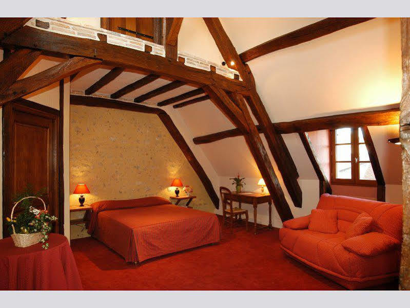 La Chaumiere Hotel Aubigny sur Nere Bagian luar foto
